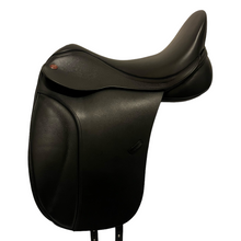 Load image into Gallery viewer, Kent &amp; Masters S Series High Wither Dressage 17.5&quot;
